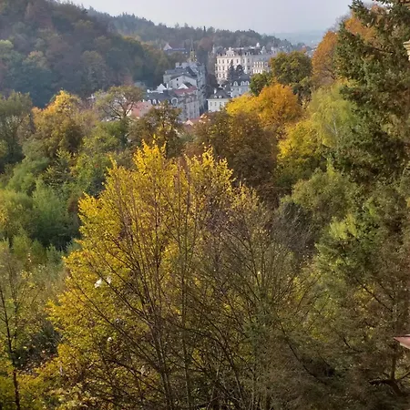 Ap 5 Alice Near Springs - 4 Rooms Karlovy Vary Exterior photo